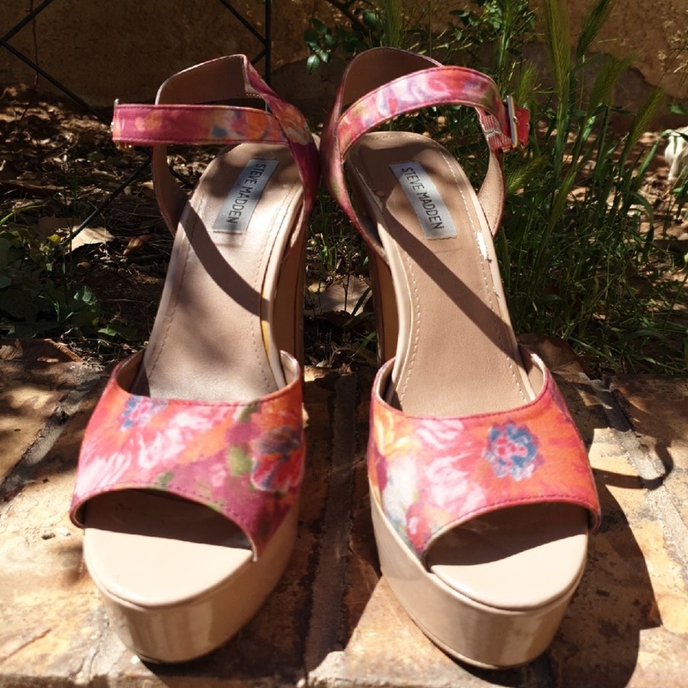 Steve Madden Size 10 Multi Color Heel - image 1